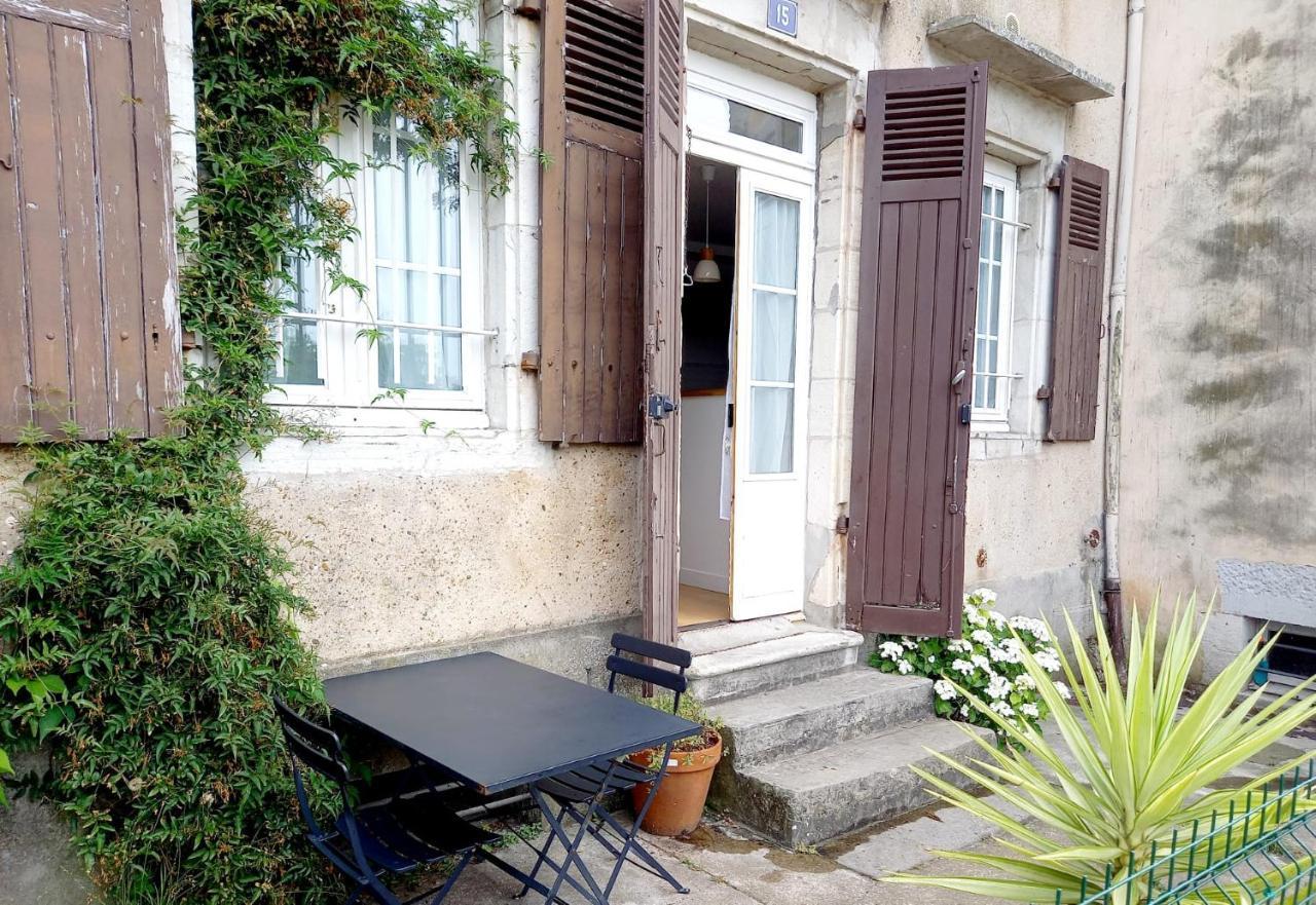 Appartement Au Coeur De Bayonne Sur Les Remparts Esterno foto